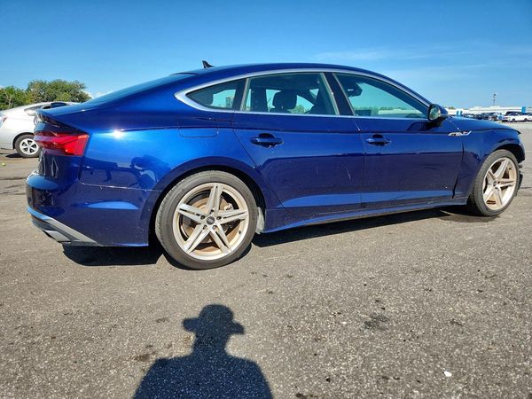 2022 AUDI A5