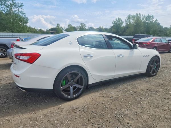 2014 MASERATI GHIBLI