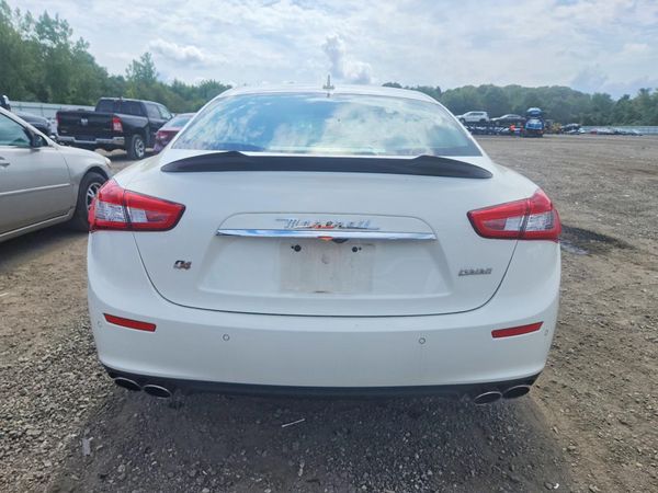 2014 MASERATI GHIBLI