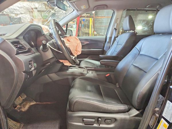 2021 HONDA PILOT SE
