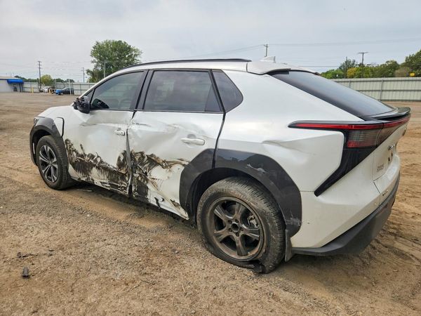 2024 TOYOTA BZ4X