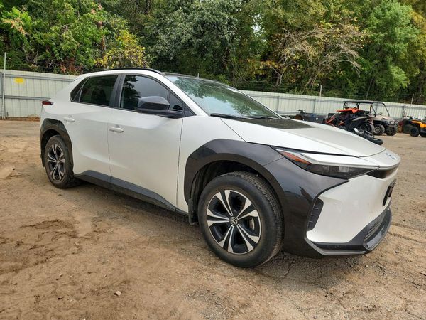 2024 TOYOTA BZ4X