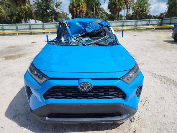 2019 TOYOTA RAV4
