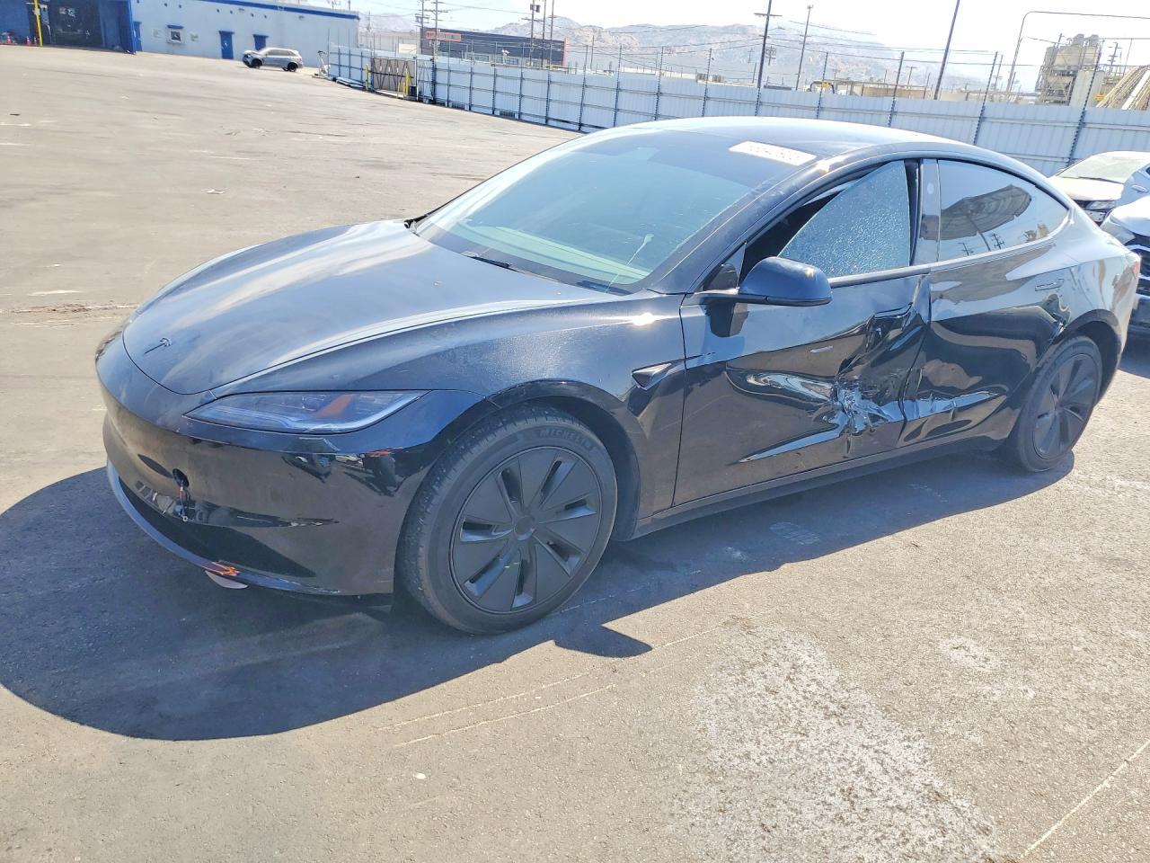 2026 TESLA MODEL 3