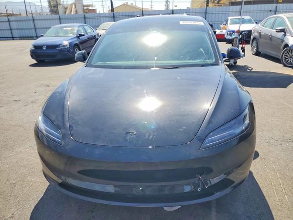 2026 TESLA MODEL 3