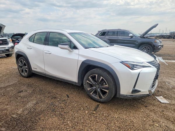 2020 LEXUS UX
