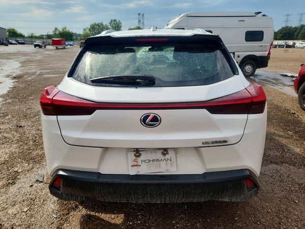 2020 LEXUS UX