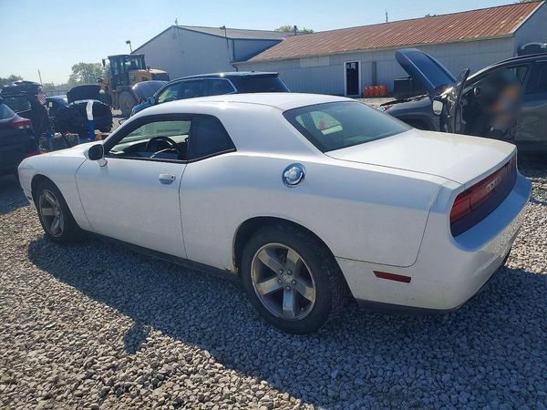 2013 DODGE CHALLENGER Base