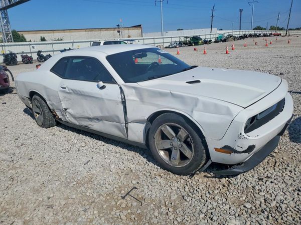 2013 DODGE CHALLENGER Base