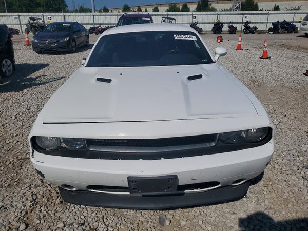 2013 DODGE CHALLENGER Base