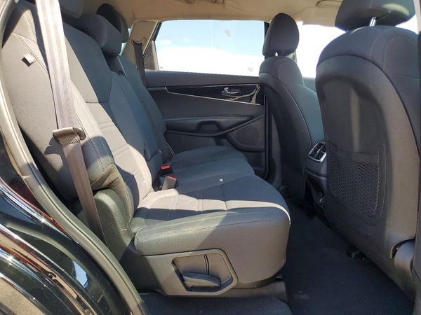2019 KIA SORENTO