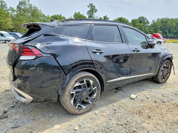 2023 KIA SPORTAGE SX-PRESTIGE or SX-P