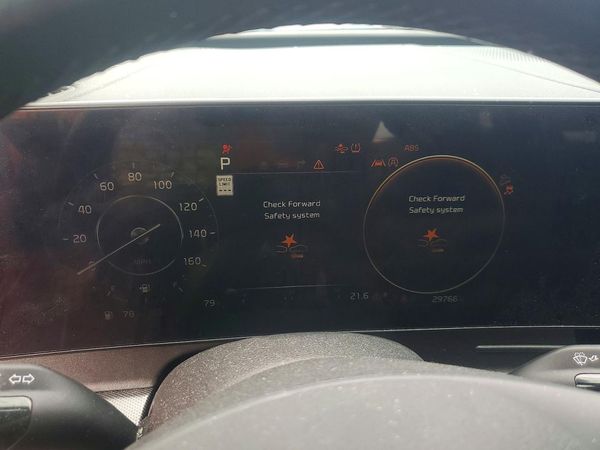 2023 KIA SPORTAGE SX-PRESTIGE or SX-P