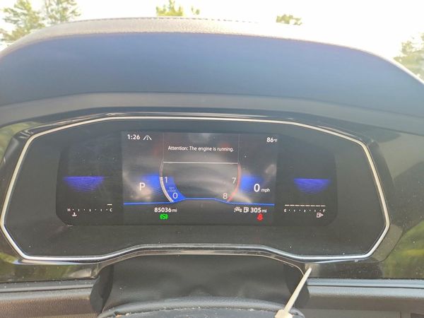 2022 VOLKSWAGEN JETTA SE w/ Sunroof