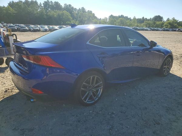 2018 LEXUS IS