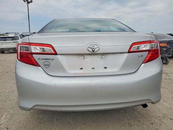 2013 TOYOTA CAMRY — DIRR