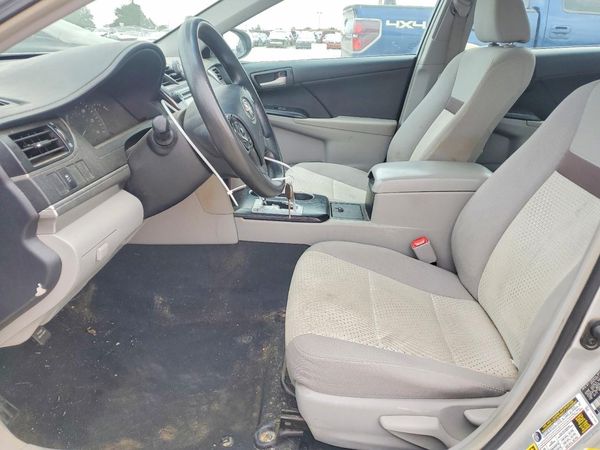 2013 TOYOTA CAMRY — DENT