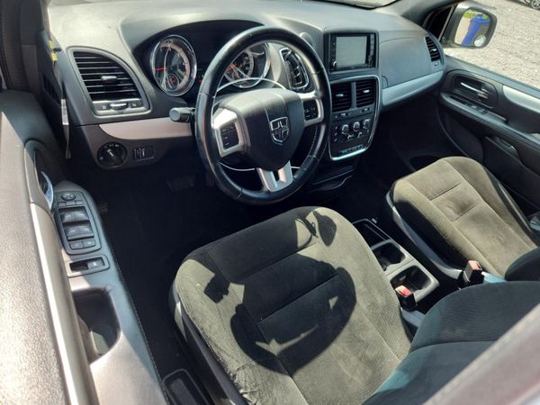 2015 DODGE GRAND CARAVAN SE