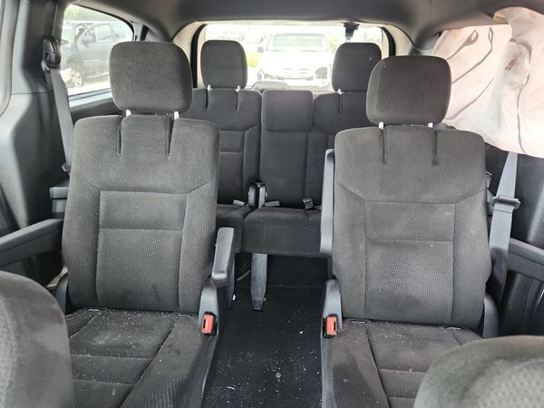 2015 DODGE GRAND CARAVAN SE