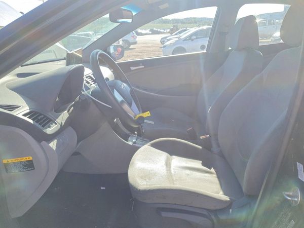 2014 HYUNDAI ACCENT