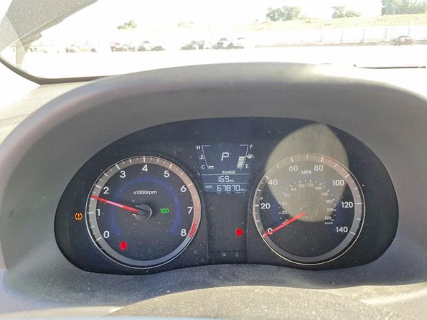 2014 HYUNDAI ACCENT