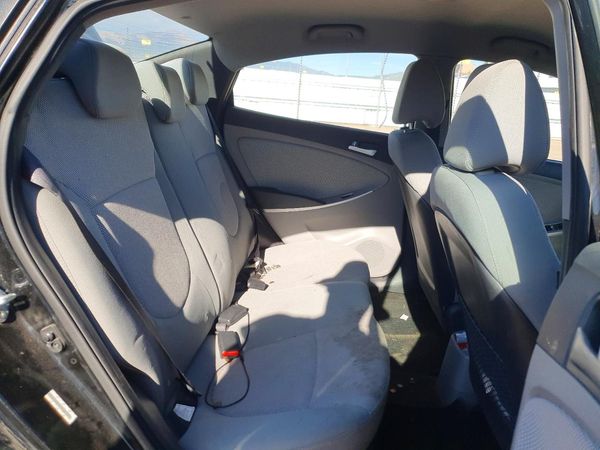 2014 HYUNDAI ACCENT