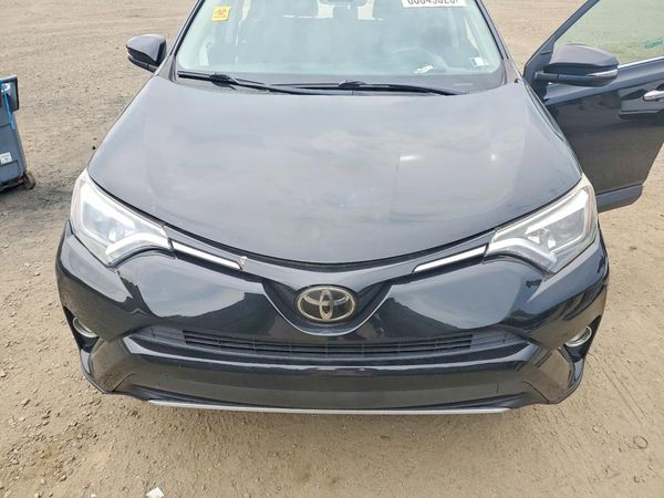 2017 TOYOTA RAV4 Ltd/SE Platinum