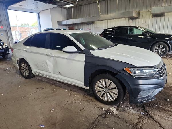 2019 VOLKSWAGEN JETTA S, SE, R-Line