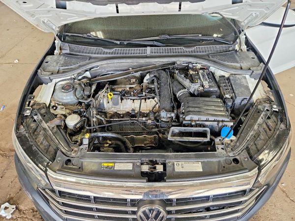 2019 VOLKSWAGEN JETTA S, SE, R-Line
