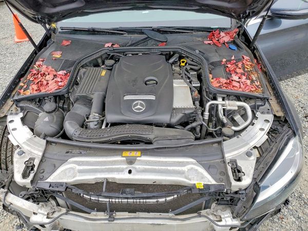 2016 MERCEDES-BENZ C C300-4M