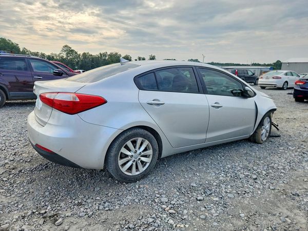 2015 KIA FORTE