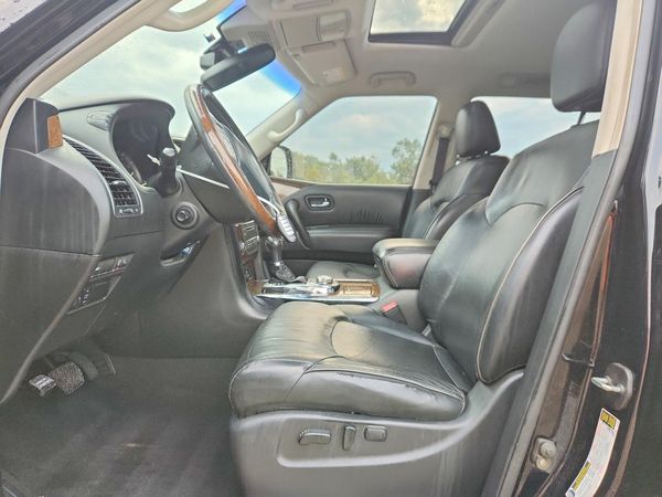 2017 INFINITI QX80