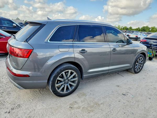2017 AUDI Q7