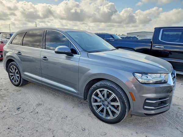 2017 AUDI Q7