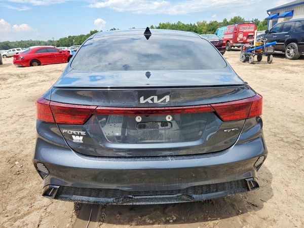 2024 KIA FORTE