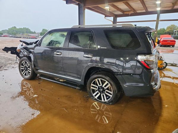 2024 TOYOTA 4RUNNER