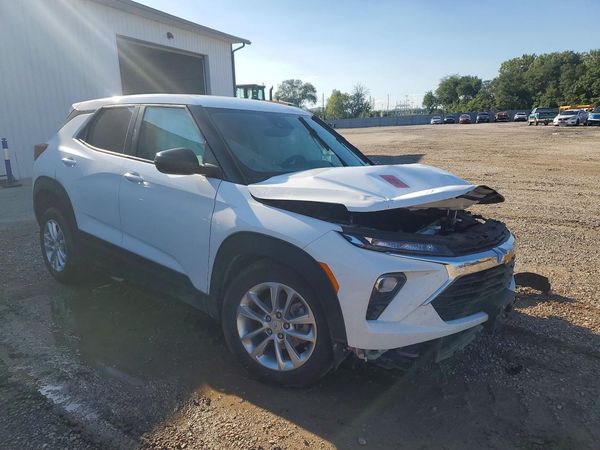 2024 CHEVROLET TRAILBLAZE LS — Passenger 3/4