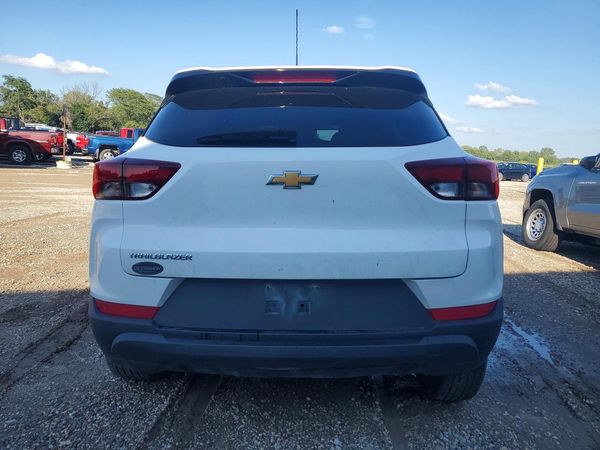 2024 CHEVROLET TRAILBLAZE LS — DIRR