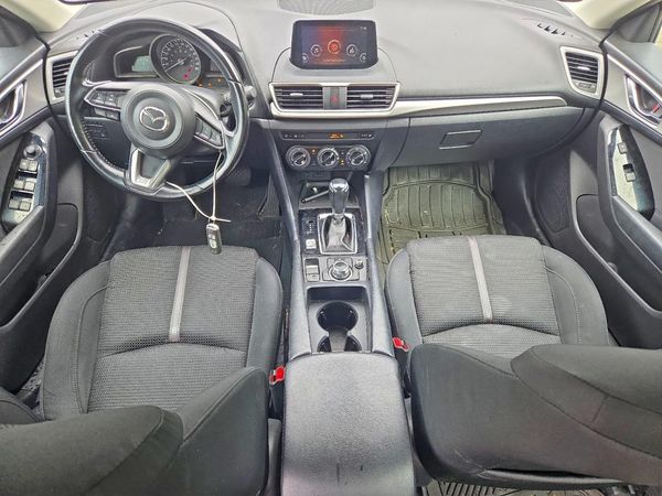2018 MAZDA 3 Touring