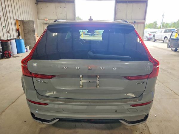 2024 VOLVO XC60 Ultimate Dark — DIRR