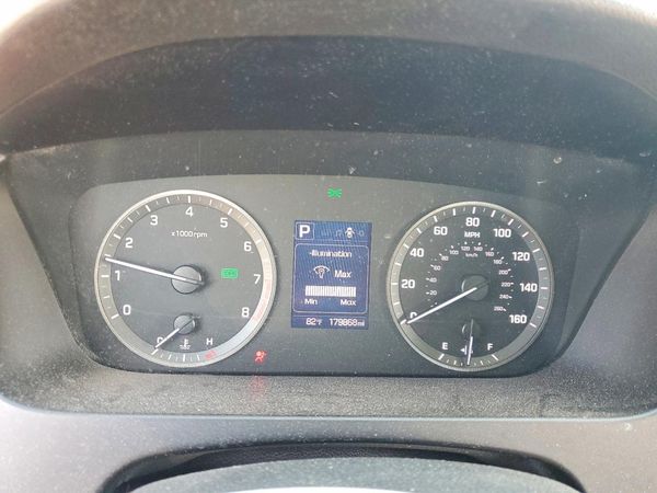 2016 HYUNDAI SONATA