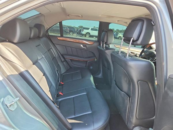 2012 MERCEDES-BENZ E
