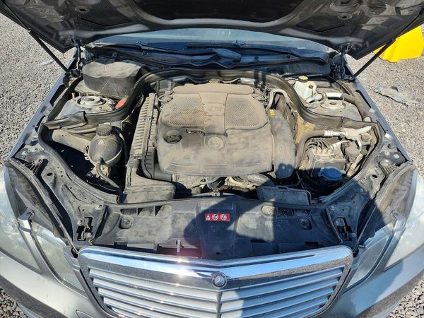 2012 MERCEDES-BENZ E