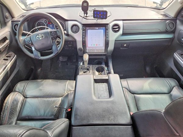 2016 TOYOTA TUNDRA