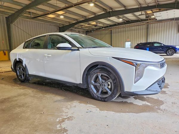 2026 KIA K4 LX, LXS