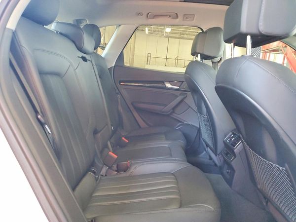 2019 AUDI Q5 quattro Premium