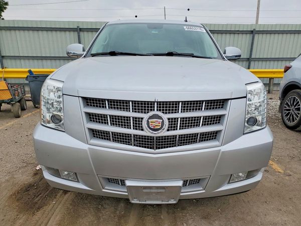 2013 CADILLAC ESCALADE ESV Premium