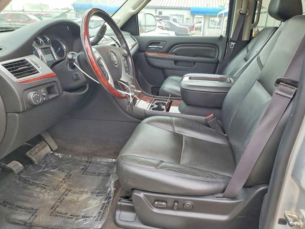 2013 CADILLAC ESCALADE ESV Premium