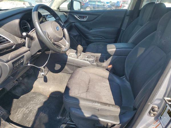 2020 SUBARU FORESTER Prm+ES+KA — DENT