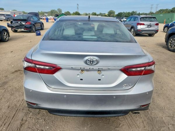 2023 TOYOTA CAMRY XLE